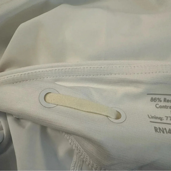 Outdoor Voices Women’s White Lightweight Skort with Zippered Pocket Sz XXL NWOT - Picture 6 of 9